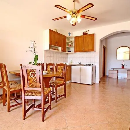 Appartamento Veselka, - Two Bedroom With Terrace And Sea View 3